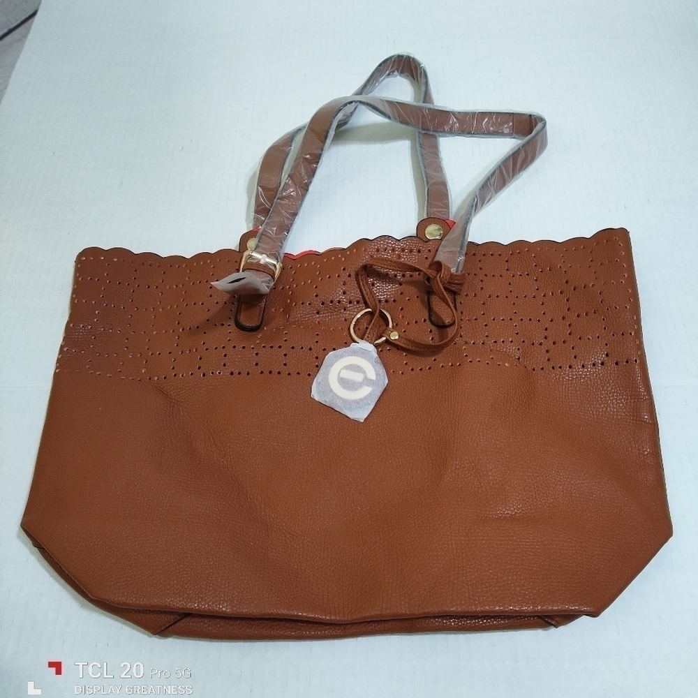 ELIZABETH GRANT New Laser Cut Tote Bag Brown Red